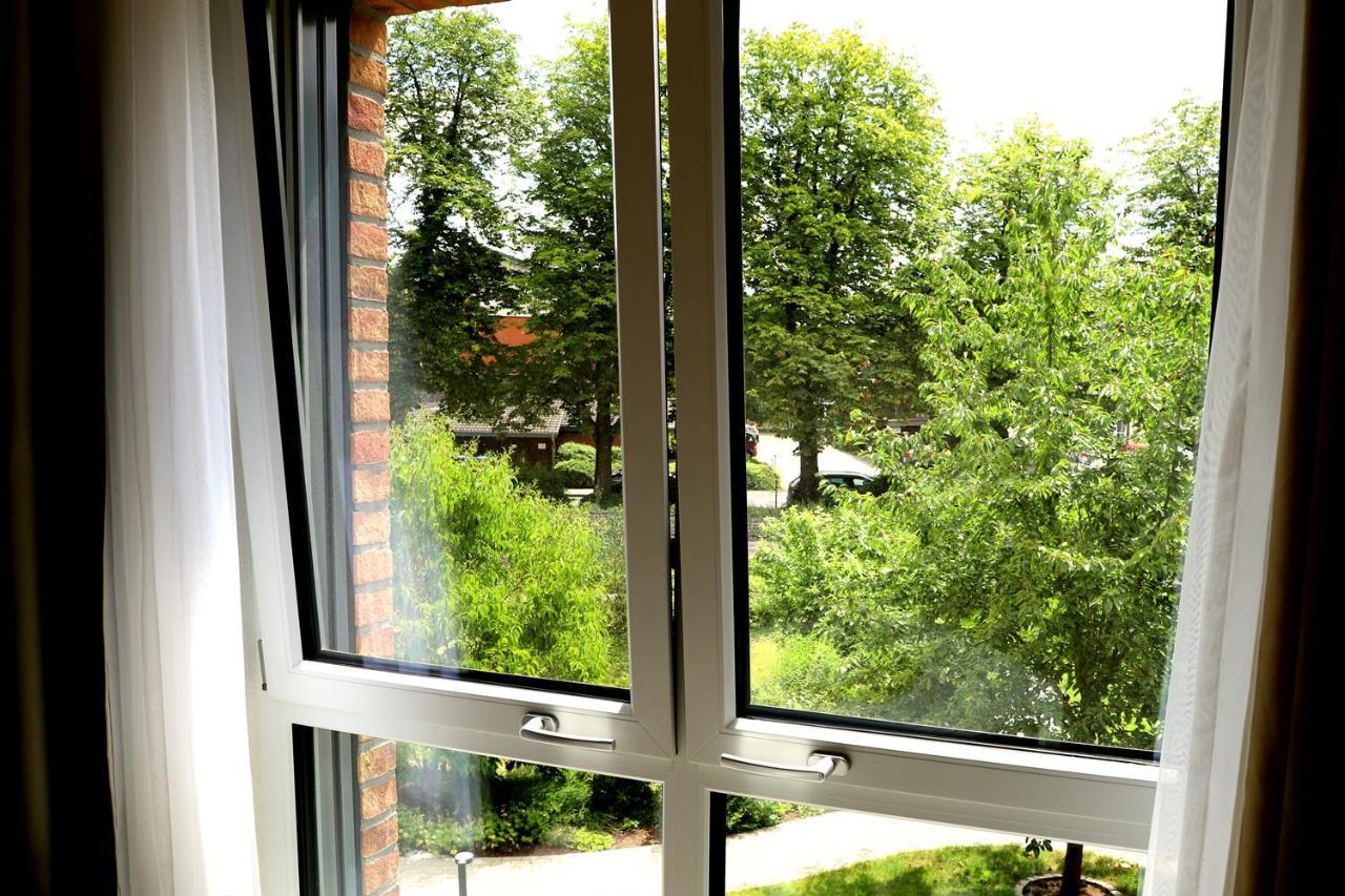 ホテル Residenciano ツェレ エクステリア 写真